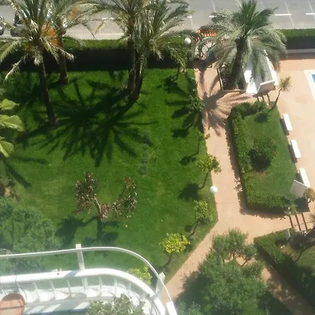 With 3 Bedrooms In Grau I Platja, With Wonderful City View, Shared Pool, Enclosed Garden - 200 M From The Beach